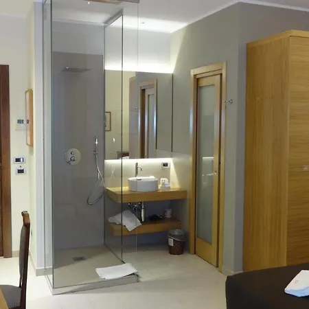 Portica10 B&B 2*