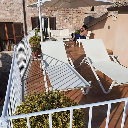 Portica10 Bed & Breakfast 2*