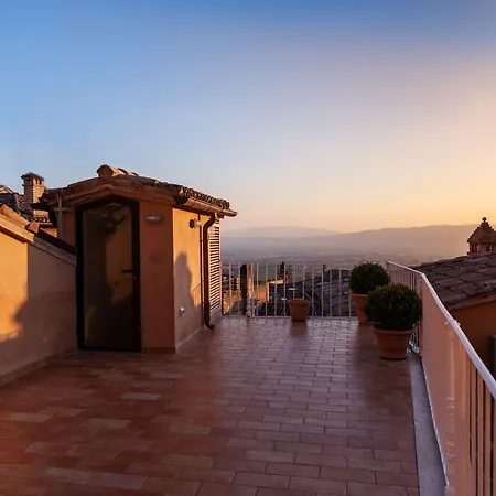 Portica10 Bed and Breakfast 4*