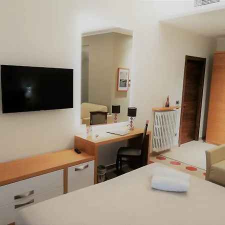 Portica10 Bed & Breakfast 4*