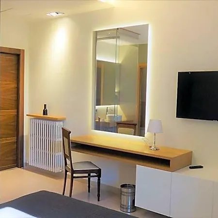 Portica10 Couette-café 4*
