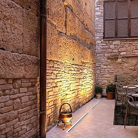 Portica10 Couette-café Assise