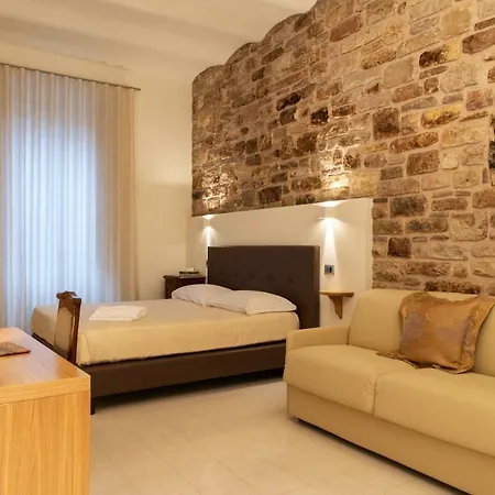 Bed & Breakfast Portica10
