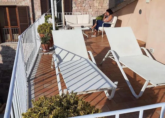 Portica10 Bed & Breakfast 4*